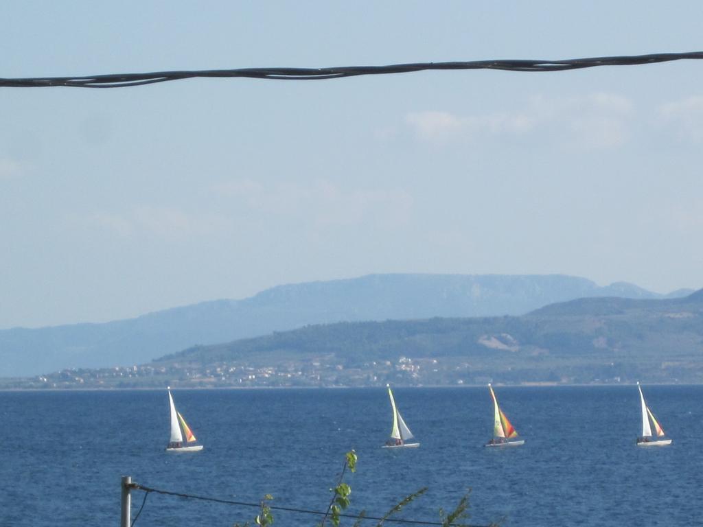 Δωμάτια Τίνα Γιάλτρα Δωμάτιο φωτογραφία