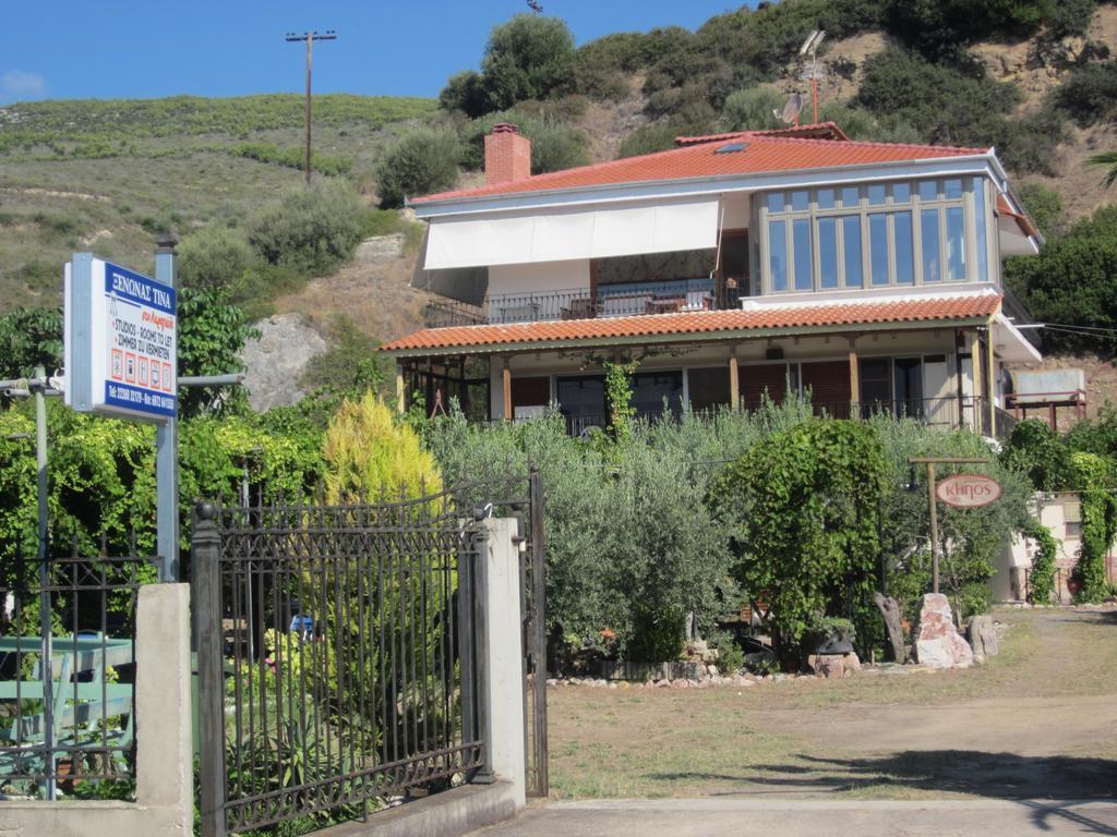 Δωμάτια Τίνα Γιάλτρα Εξωτερικό φωτογραφία